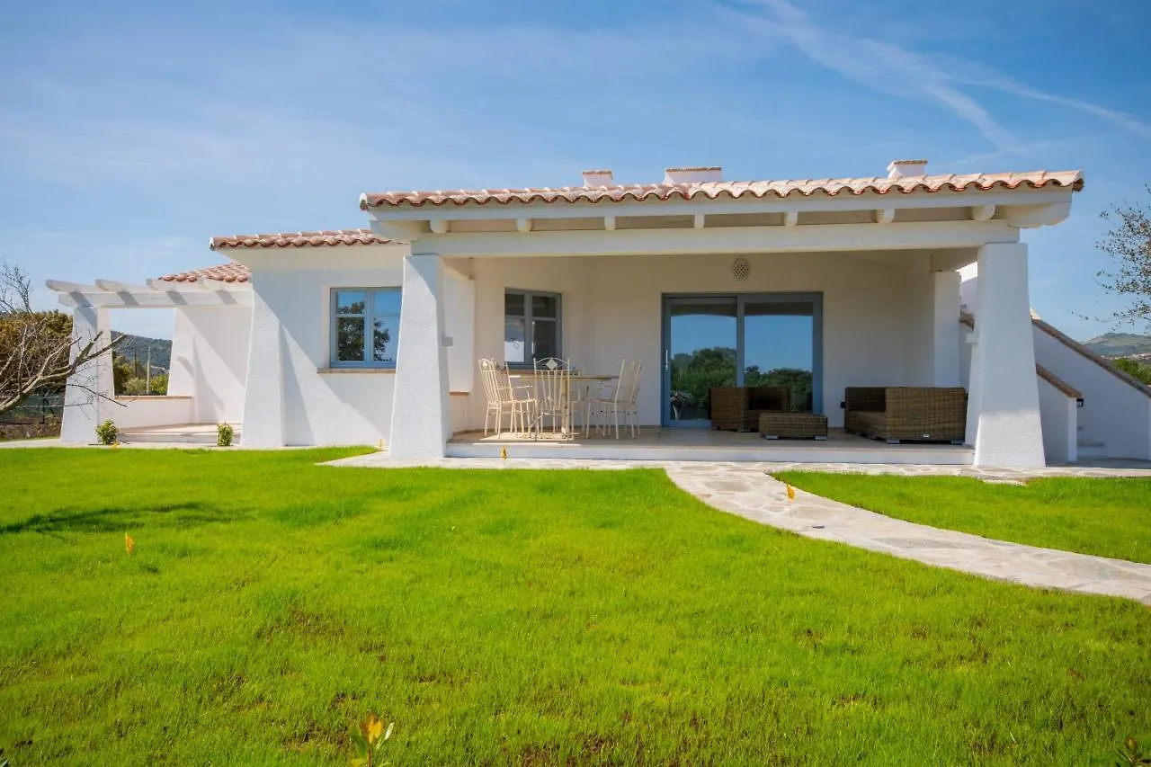 Aparthotel Enaja - Luxury Retreat Budoni Italien